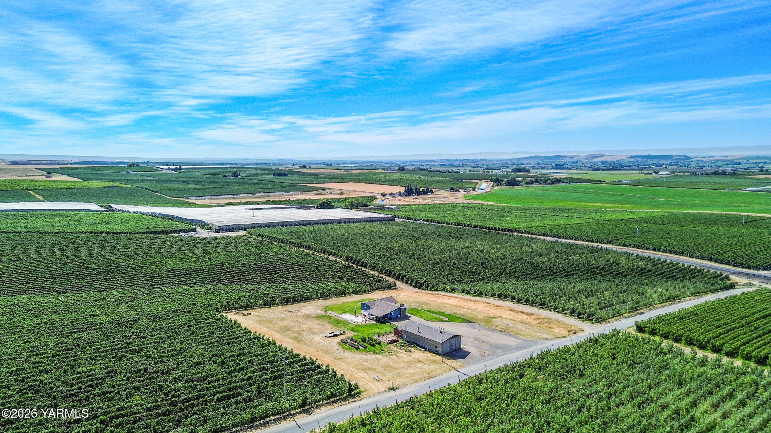 2301 Houghton Road Zillah, WA 98953 - Photo 4 of 34 SE Aerial View