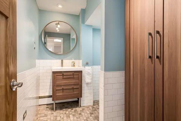 $695,000 | 419 North Taylor Avenue, Oak Park, IL 60302