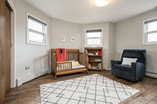 $695,000 | 419 North Taylor Avenue, Oak Park, IL 60302