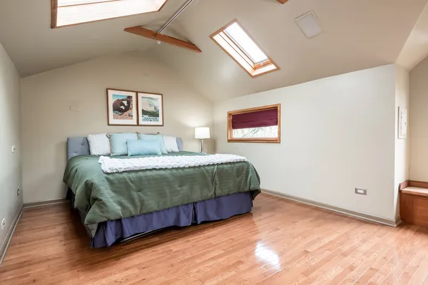 $695,000 | 419 North Taylor Avenue, Oak Park, IL 60302