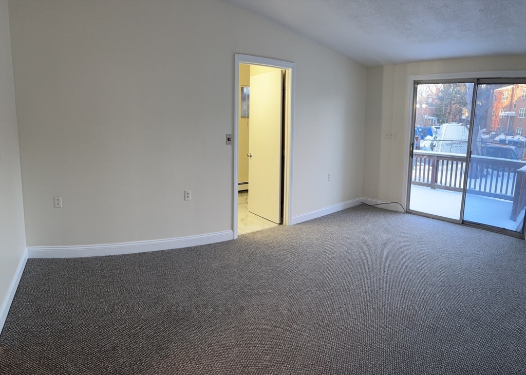 16 Gilkey Court, Unit 1 Watertown, MA 02472 - Photo 4 of 17