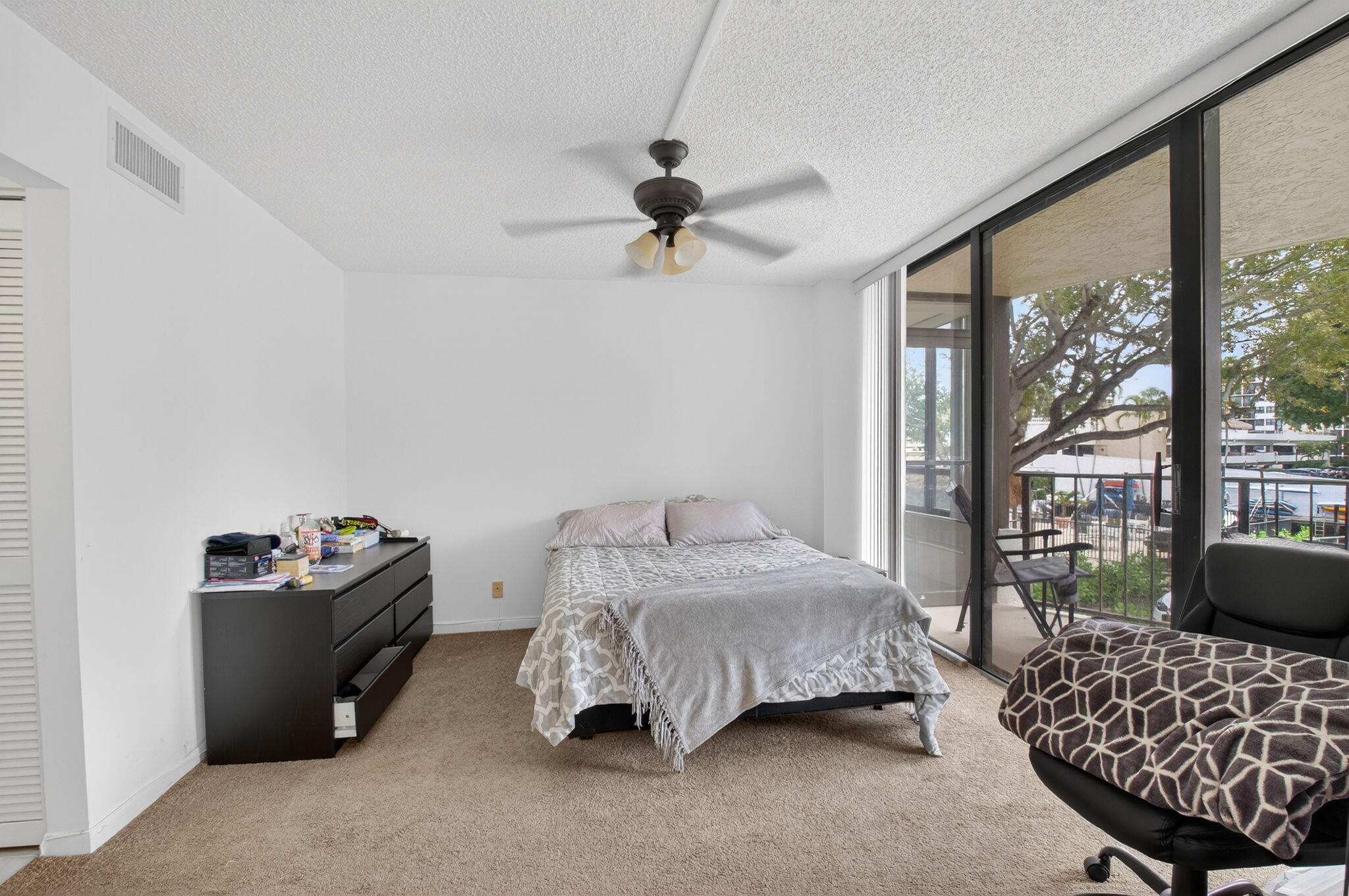 799 Jeffery Street, Unit 209 Boca Raton, FL 33487 - Photo 17 of 38 2nd bedroom