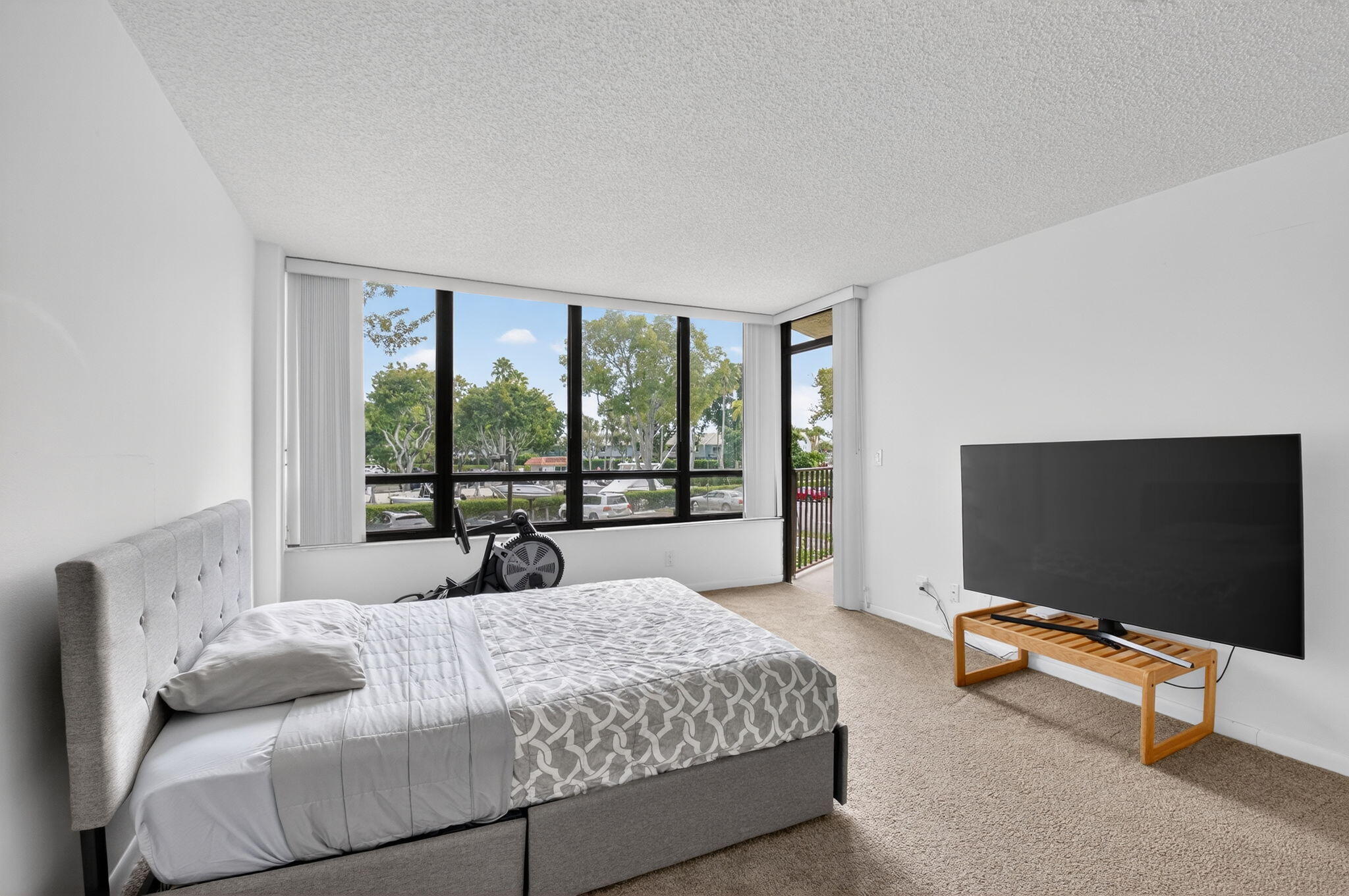 799 Jeffery Street, Unit 209 Boca Raton, FL 33487 - Photo 19 of 38 master bedroom