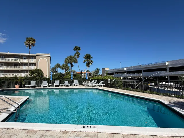 $295,000 | 799 Jeffery Street, Unit 209, Boca Raton, FL 33487