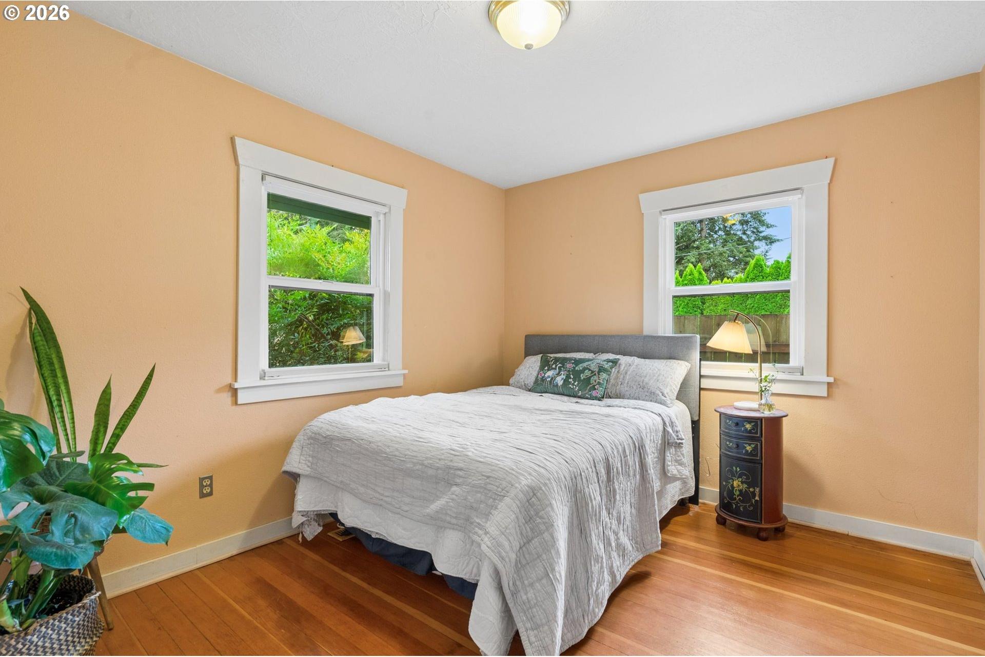 5634 Southeast Rural Street Portland, OR 97206 - Photo 7 of 25 Gallery Image 7