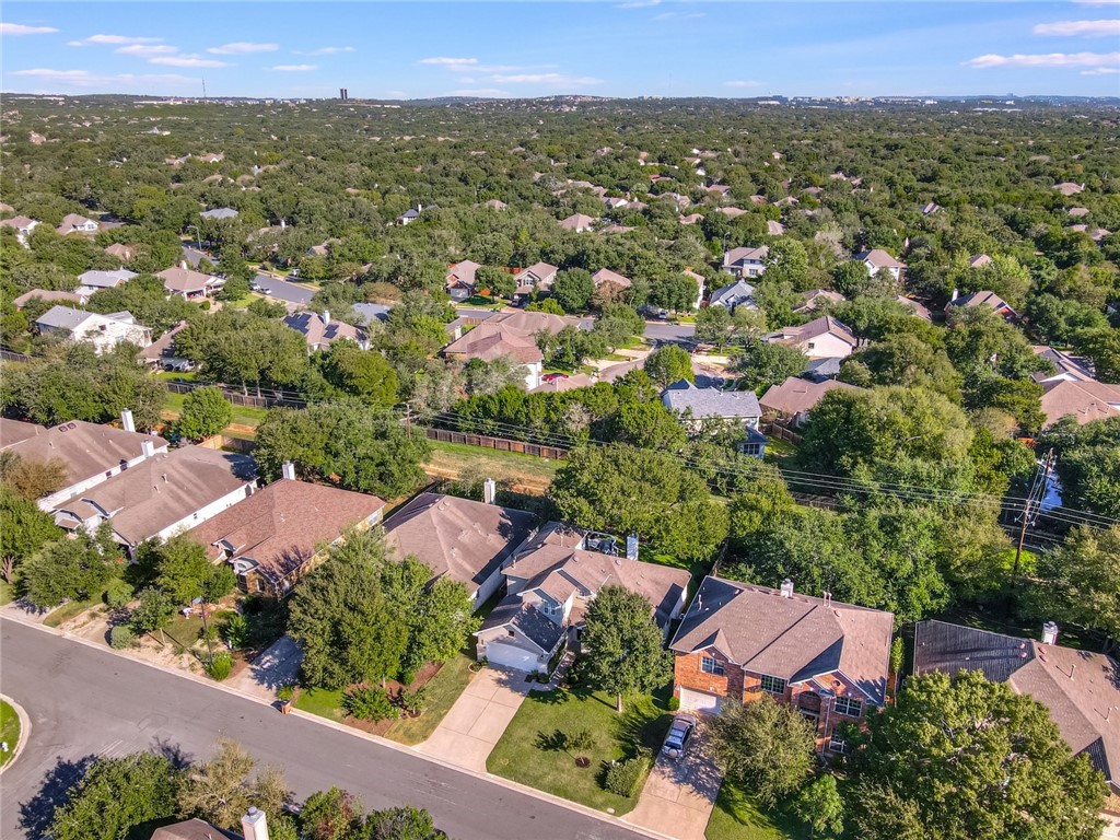 6405 York Bridge Circle Austin, TX 78749 - Photo 32 of 34 an aerial view of residential houses with outdoor space
