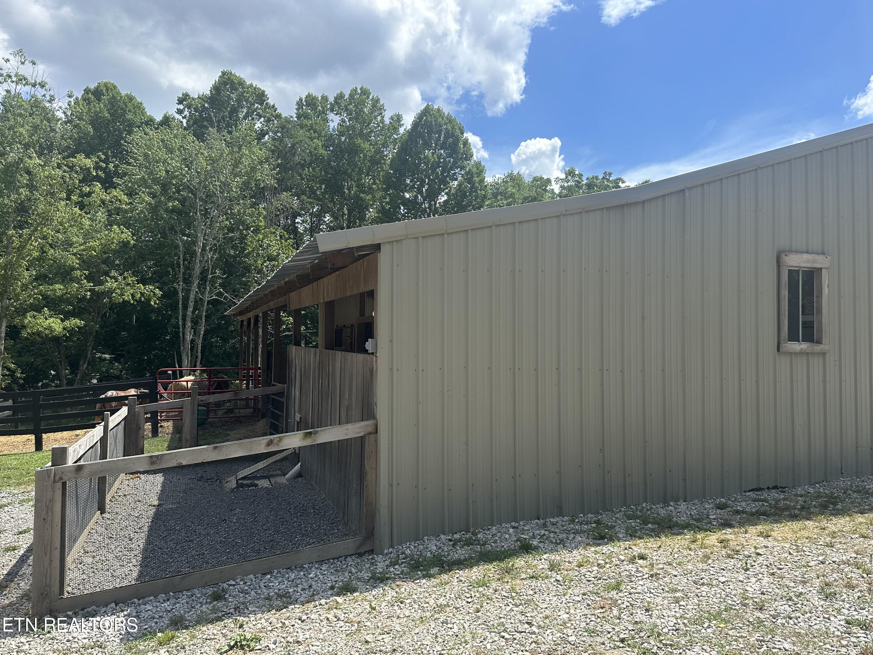 674 East Rock Quarry Road Clarkrange, TN 38553 - Photo 12 of 30 A597153E-A579-4FAF-B833-C795094FE2E7