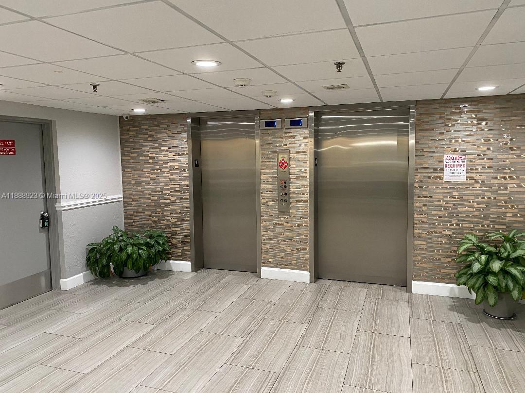 901 Hillcrest Drive, Unit 409 Hollywood, FL 33021 - Photo 7 of 20