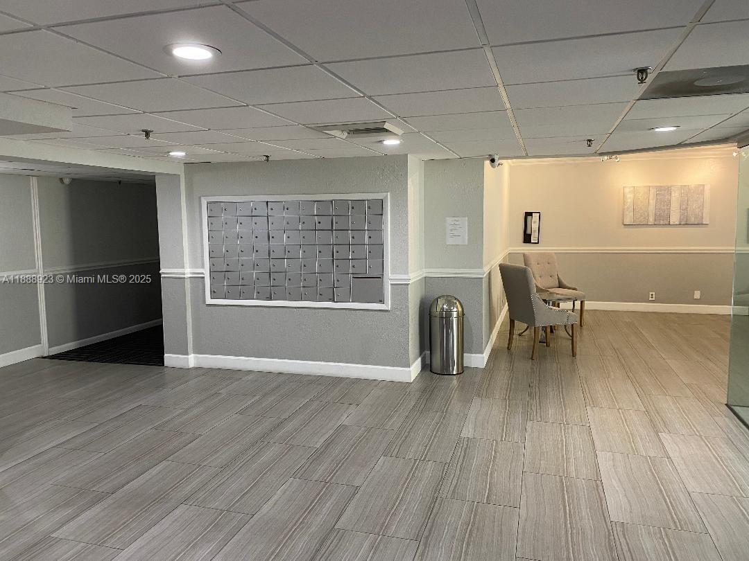 901 Hillcrest Drive, Unit 409 Hollywood, FL 33021 - Photo 8 of 20