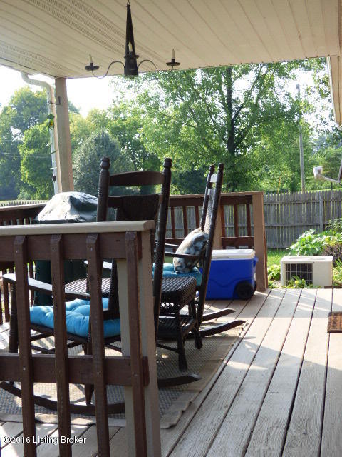 1405 Flatlick Road Mount Washington, KY 40047 - Photo 7 of 22 008
