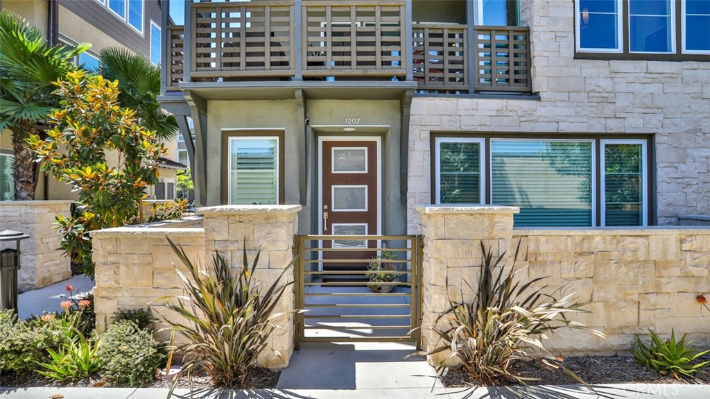 1207 Doheny Way Dana Point, CA 92629 - Photo 27 of 74 Front porch. 1 of 2 outdoor areas.