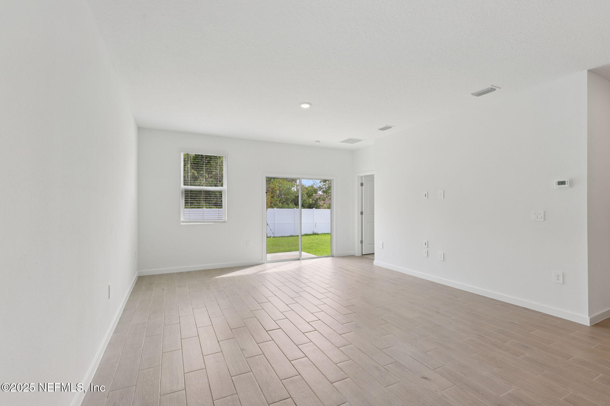 7335 Queensgate Circle Jacksonville, FL 32219 - Photo 10 of 48 9-web-or-mls-Jacksonville-Kings Preserve