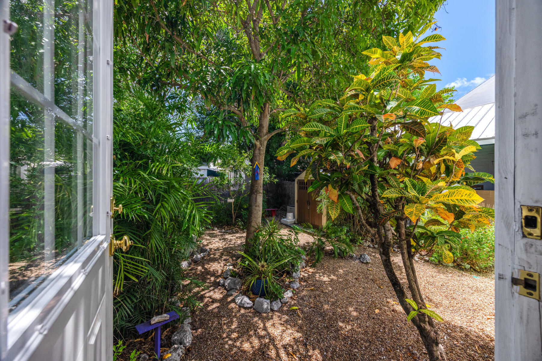 709 Chapman Lane Key West, FL 33040 - Photo 24 of 33 709 Chapman Ln_1oakstudios_38