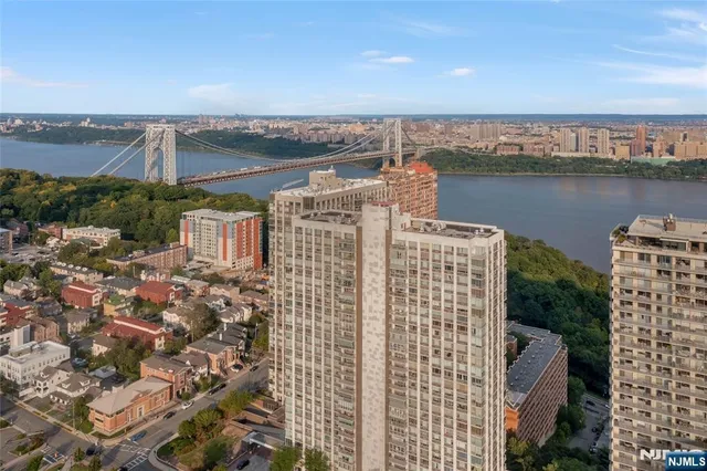 $200,000 | 1600 Parker Avenue, Unit 7J, Fort Lee, NJ 07024