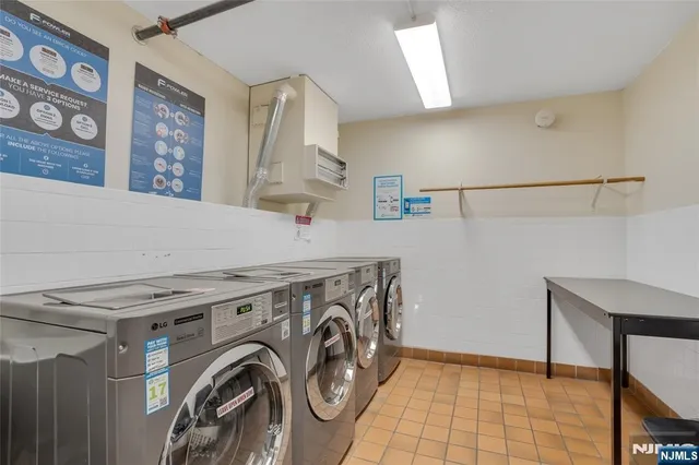 $200,000 | 1600 Parker Avenue, Unit 7J, Fort Lee, NJ 07024