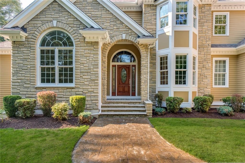796 Old Smithfield Road North Smithfield, RI 02896 - Photo 2 of 40 Gallery Image 2