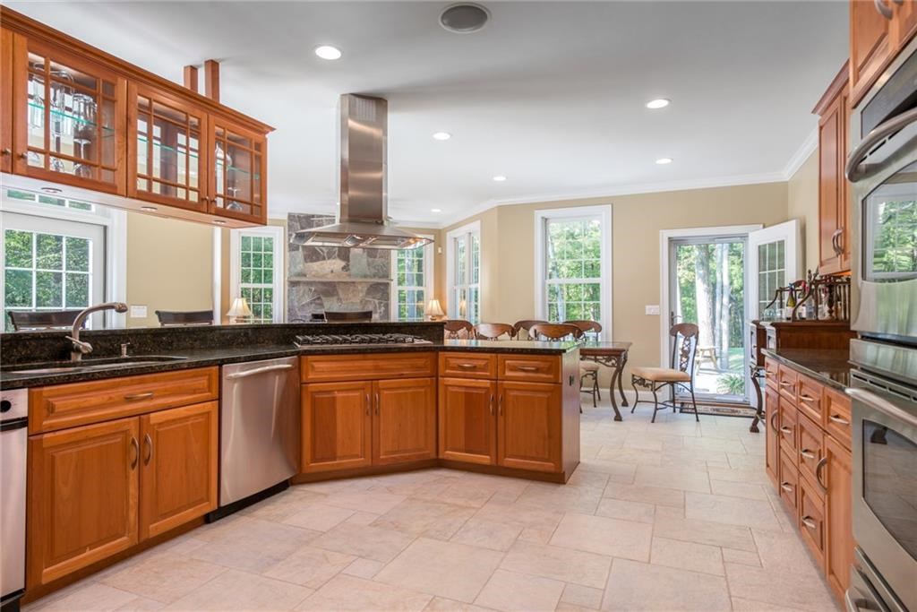 796 Old Smithfield Road North Smithfield, RI 02896 - Photo 7 of 40 Gallery Image 7