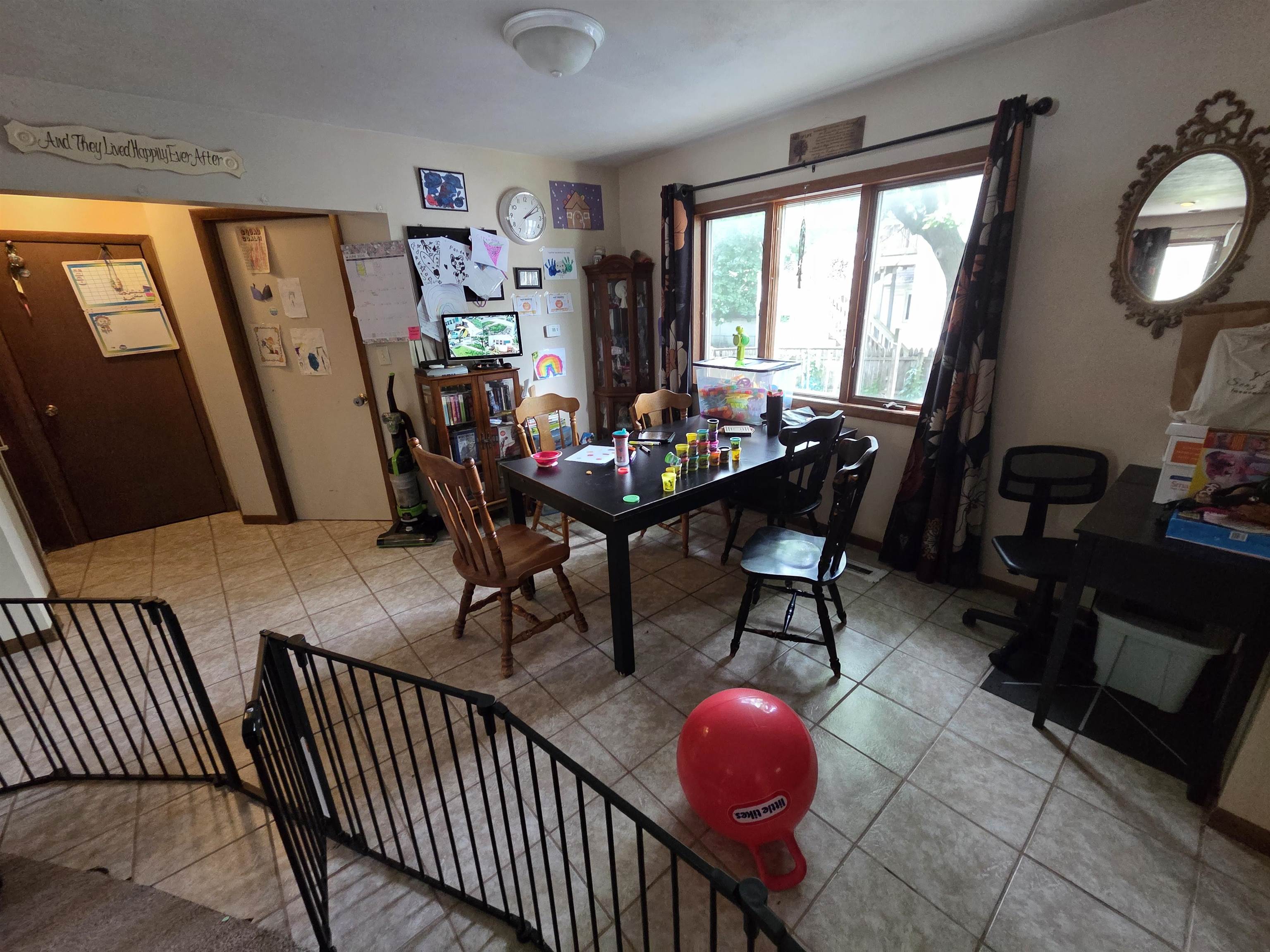 751 Elm Street Beloit, WI 53511 - Photo 5 of 13