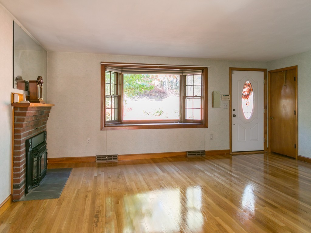 47 Dover Road Millis, MA 02054 - Photo 3 of 26 Gallery Image 3