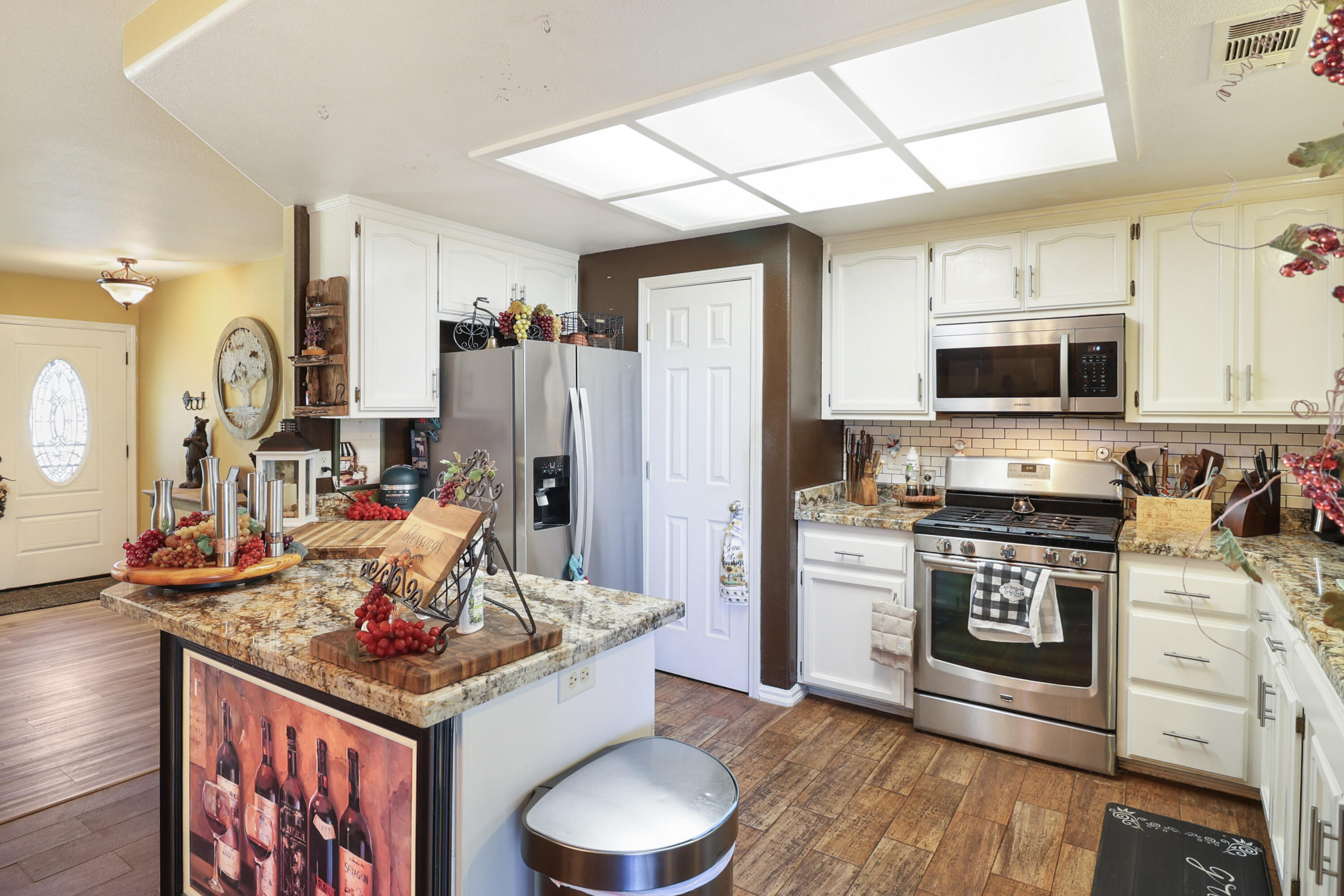 5094 Wilson Hill Road Manton, CA 96059 - Photo 8 of 35 KITCHEN