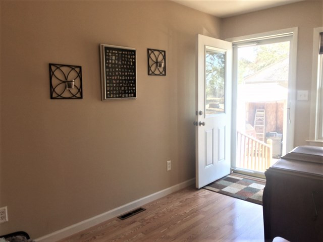 939 Hatcher Road Selma, NC 27576 - Photo 4 of 23 Gallery Image 4