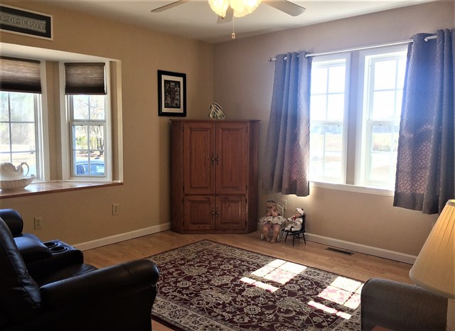 939 Hatcher Road Selma, NC 27576 - Photo 6 of 23 Gallery Image 6