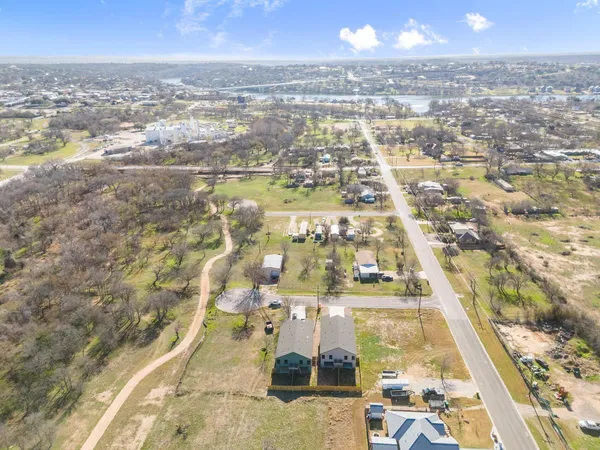 $329,000 | 306 Ave P, Marble Falls, TX 78654