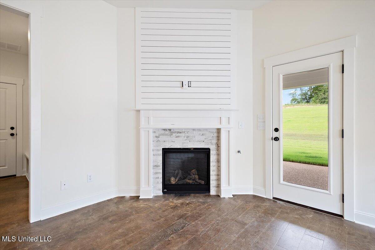 784 Wells Drive Hernando, MS 38632 - Photo 6 of 31 Poplar 2