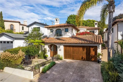 $4,250,000 | 2508 Pine Avenue, Manhattan Beach, CA 90266