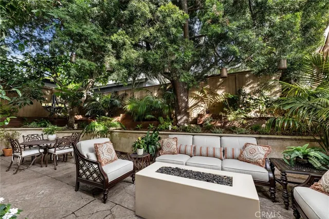 $4,250,000 | 2508 Pine Avenue, Manhattan Beach, CA 90266