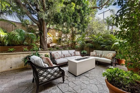 $4,250,000 | 2508 Pine Avenue, Manhattan Beach, CA 90266
