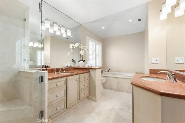 $4,250,000 | 2508 Pine Avenue, Manhattan Beach, CA 90266