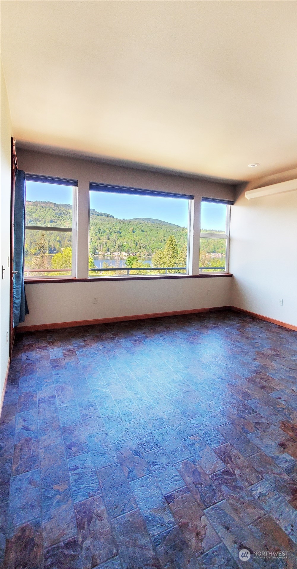 24112 Walker Valley Road Mount Vernon, WA 98274 - Photo 12 of 21 Gallery Image 12