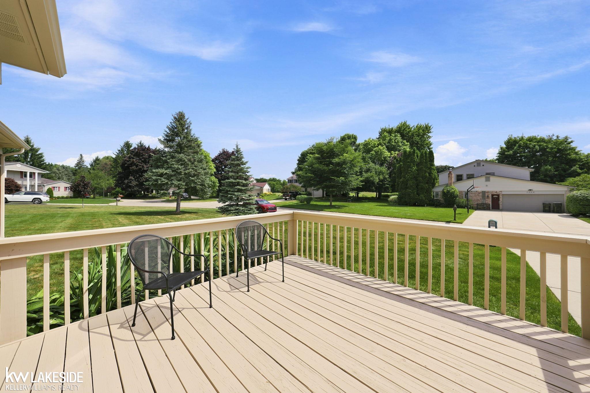 3392 Innsbrook Drive Rochester, MI 48309 - Photo 48 of 53 50215952-f9fc6f26-d4e9-4bdf-8881-5f6307dbbf07.JPG