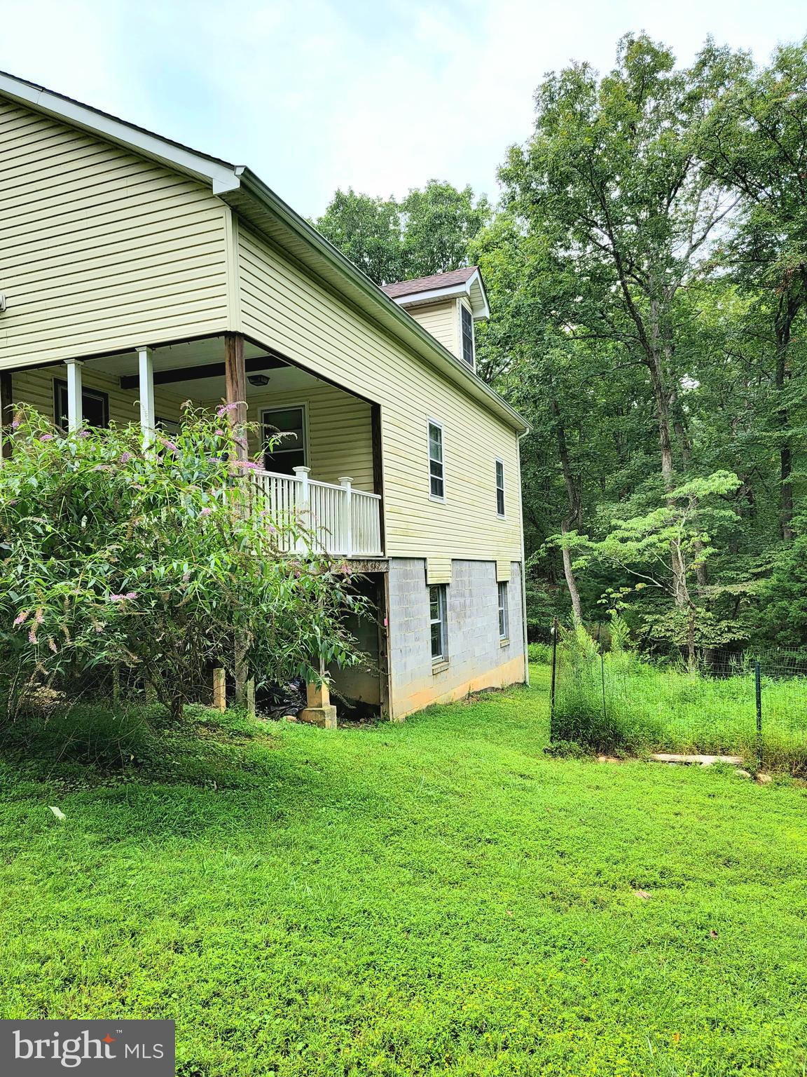 335 Thunder Road Front Royal, VA 22630 - Photo 3 of 28