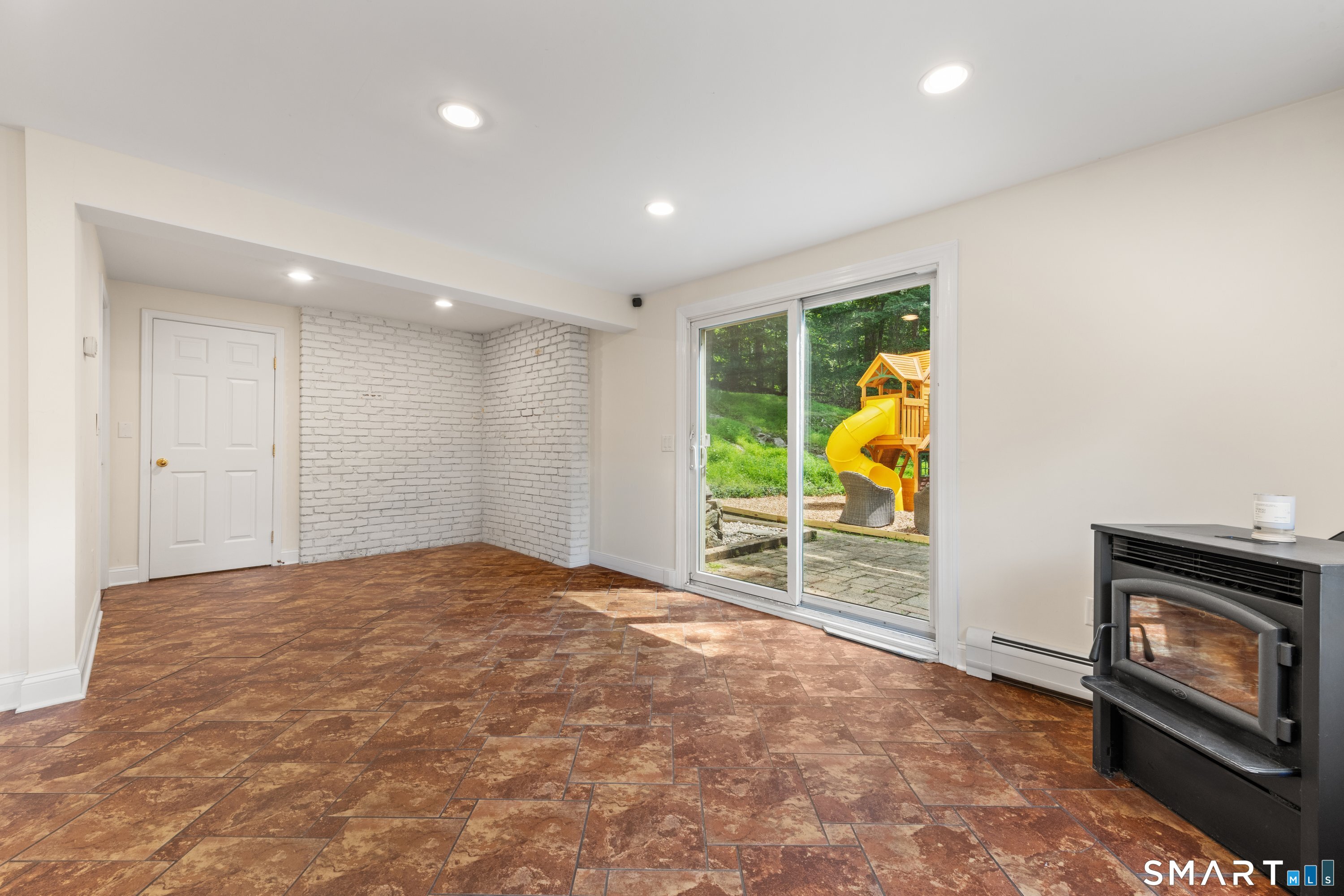 56 Whippoorwill Road Bethel, CT 06801 - Photo 5 of 40 Gallery Image 5