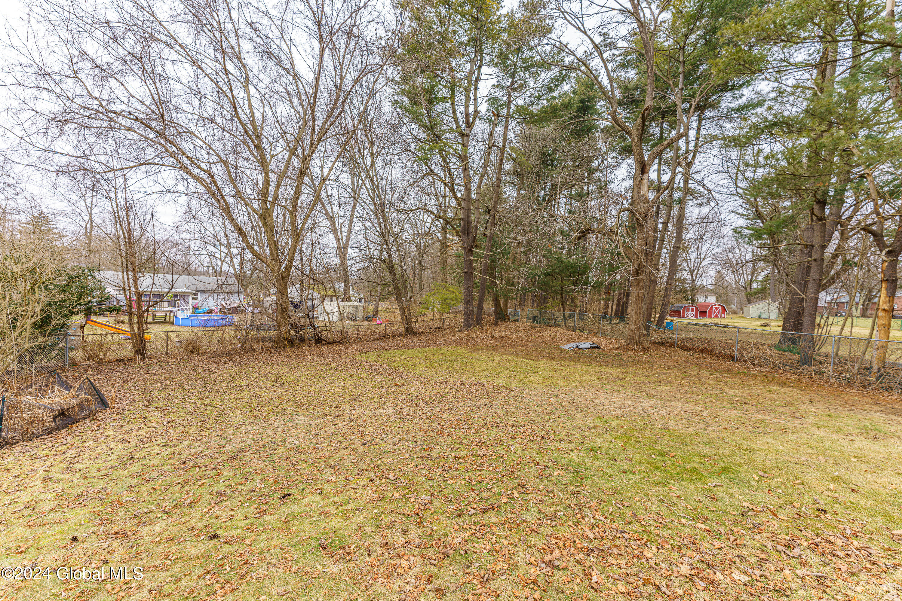 260 Lisha Kill Road Schenectady, NY 12309 - Photo 46 of 47 Yard 6