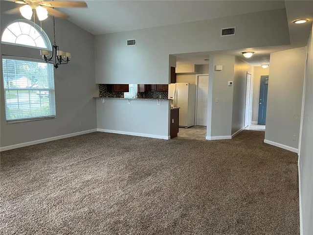 $2,400 | 100 Division Street, Clermont, FL 34711