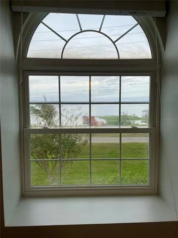 $2,400 | 100 Division Street, Clermont, FL 34711