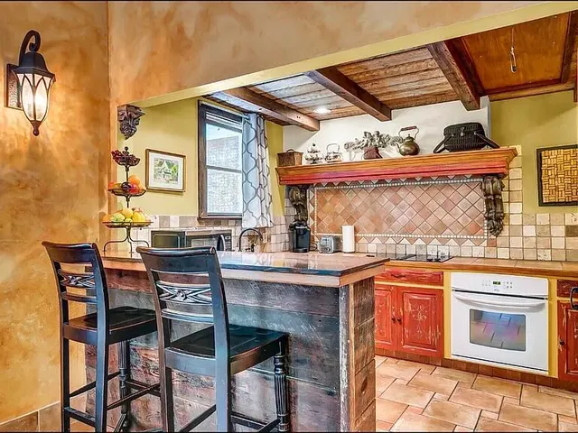 $2,200 | 710 South B S Main, Unit B, Summerville, SC 29486