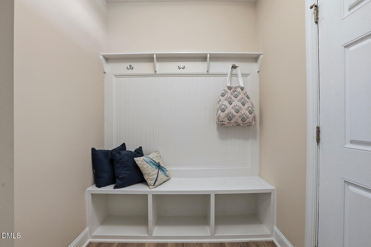 1035 Heartstone Way Durham, NC 27713 - Photo 4 of 37 1035 Heartstone Wy Durham NC-large-006-0