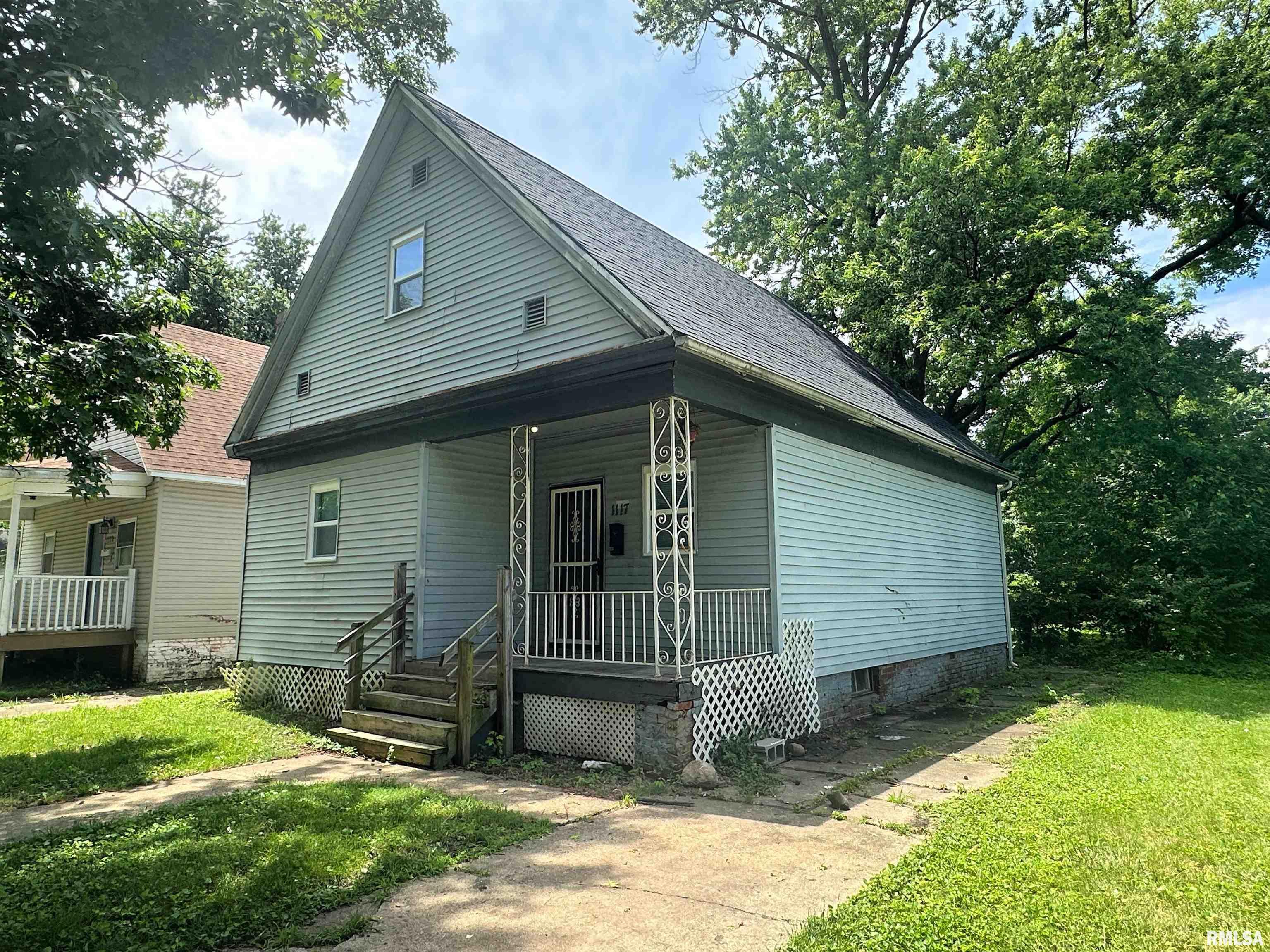 1117 South 12th Street Springfield, IL 62703 - Photo 1 of 7 Gallery Image 1