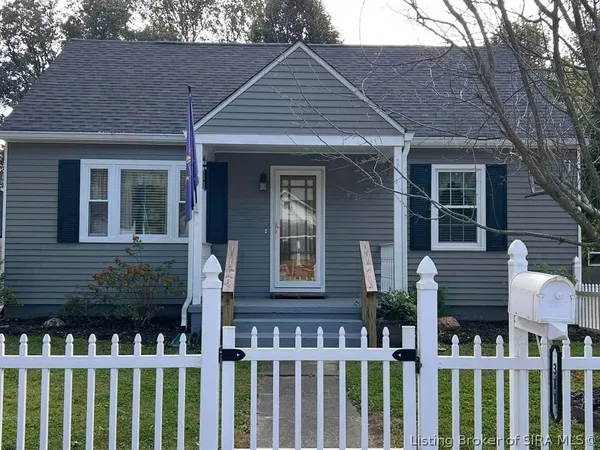 $289,000 | 311 East Pike Street, Vevay, IN 47043