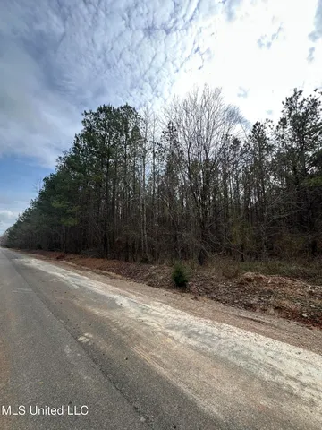 $399,900 | 2414 Co Road, Newton, MS 39345