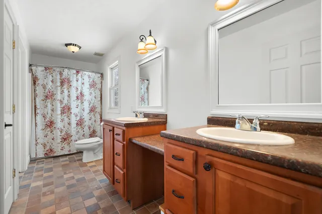 $439,000 | 1115 Hamilton Road, Battle Creek, MI 49017