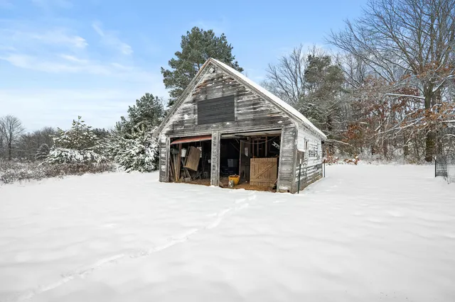 $439,000 | 1115 Hamilton Road, Battle Creek, MI 49017