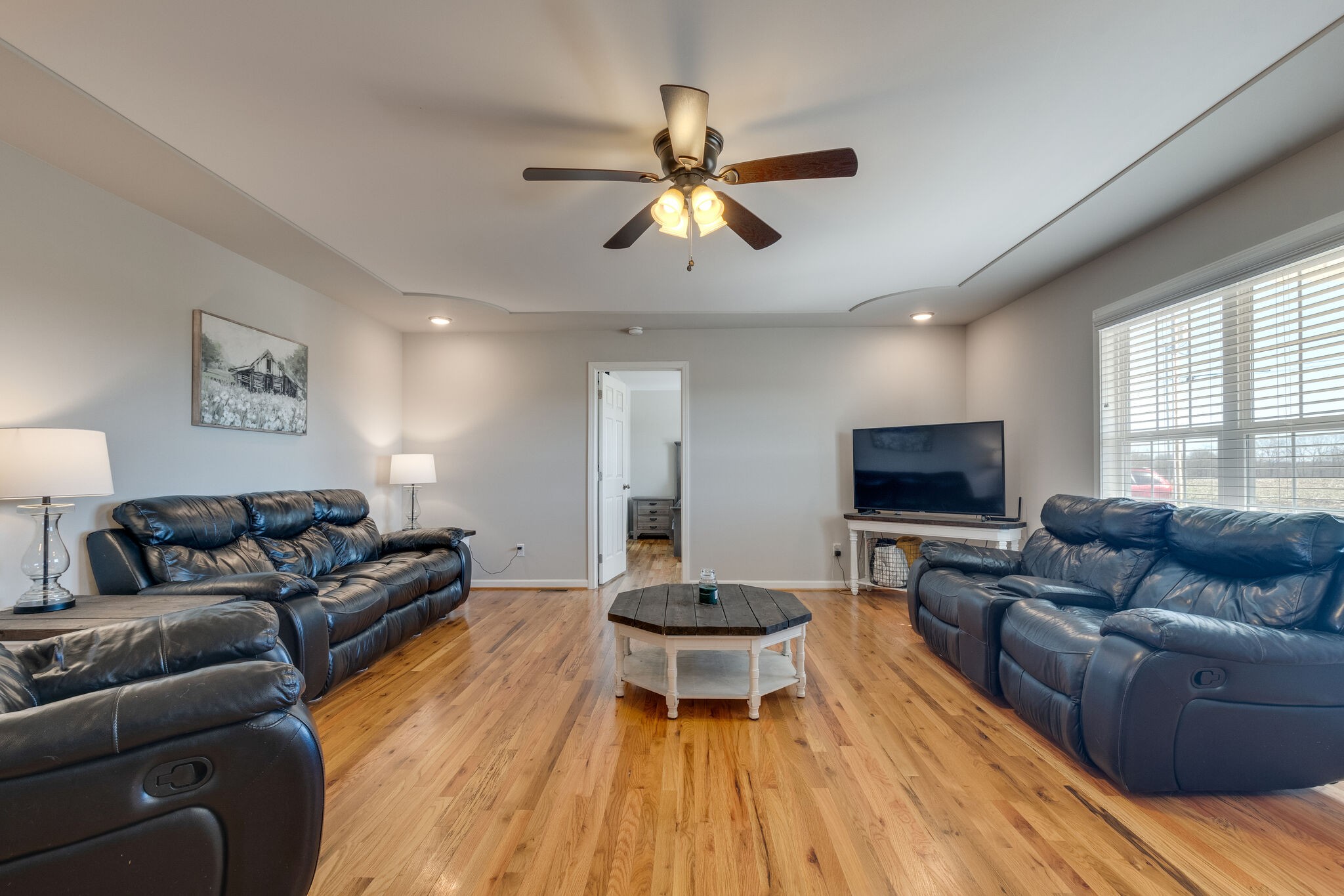 208 Brace Road Summertown, TN 38483 - Photo 12 of 43 Gallery Image 12