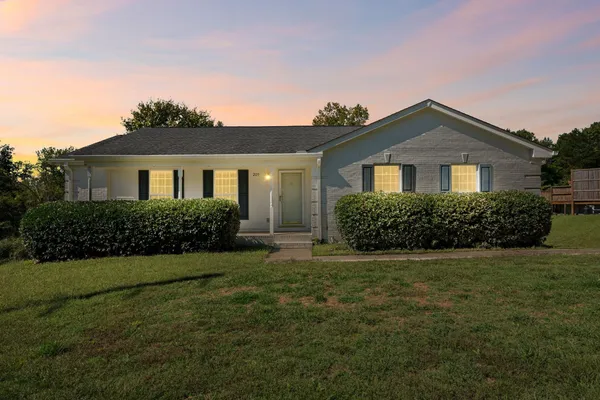 $2,300 | 209 Eisenhower Drive, Ashland City, TN 37015