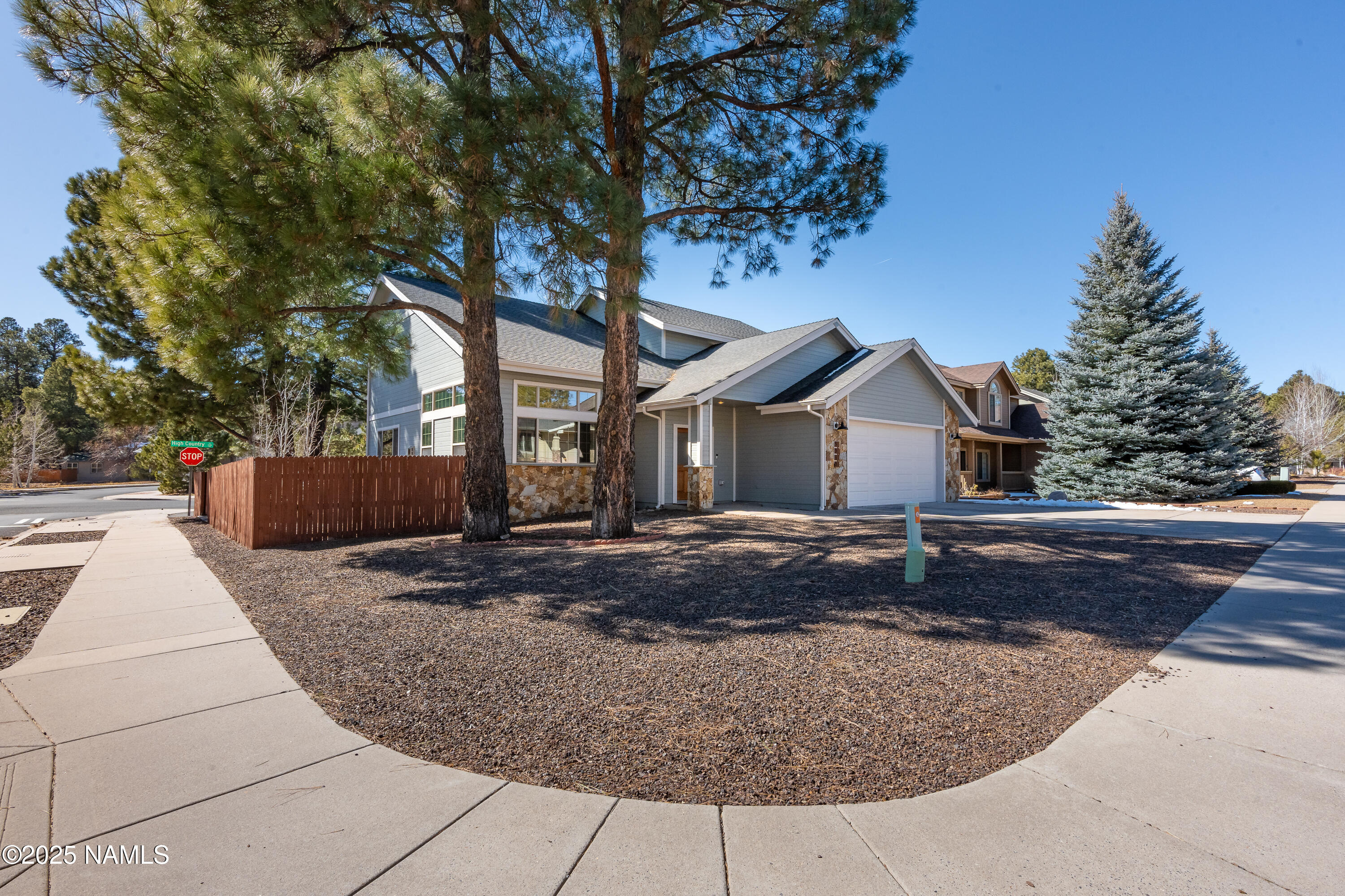 5212 South Opal Road Flagstaff, AZ 86005 - Photo 4 of 46 5212 S Opal Rd Flagstaff AZ-11