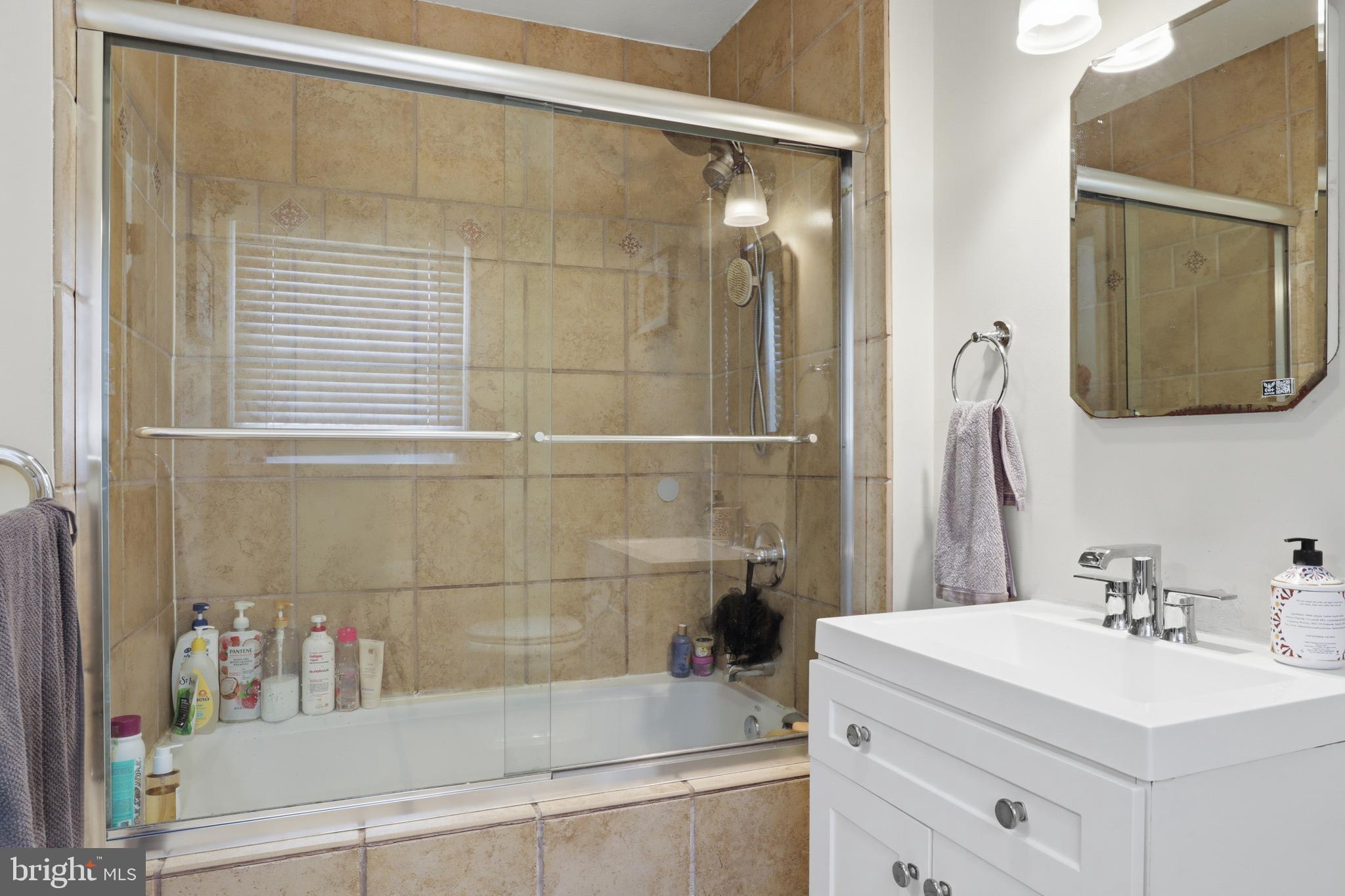 3 Bethann Way Ewing, NJ 08638 - Photo 24 of 46